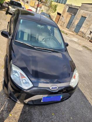 FORD FIESTA 1.6 ROCAM 8V FLEX 4P MANUAL FORD FIESTA 1.6 ROCAM 8V FLEX 4P MANUAL